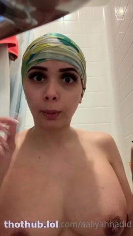 OnlyFans leaked Aaliyah Hadid shower 2 on HDthot