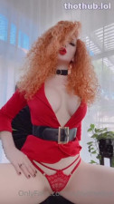 Ashlynne Dae Cosplaying as Sara Bellum