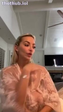 Lindsey Pelas Pussy Tease Livestream