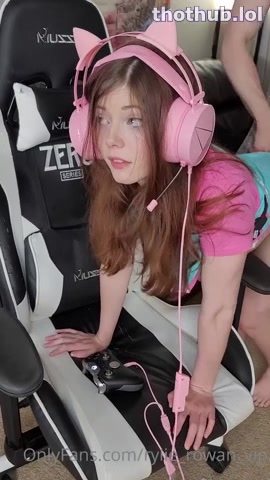 OnlyFans leaked Rylie Rowan Gamer Girl Creampie on HDthot