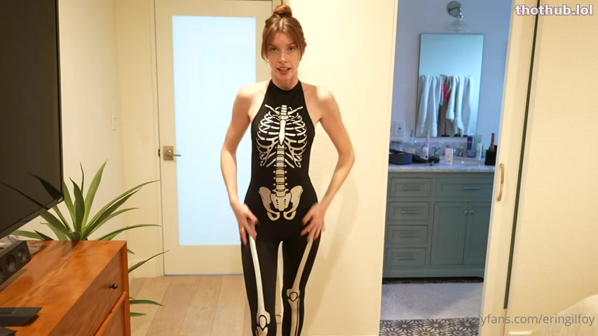 OnlyFans leaked Erin Gilfoy Halloween Try-On on HDthot