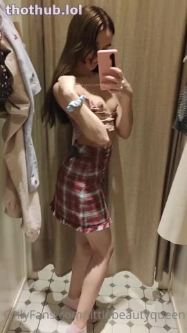 OnlyFans leaked Littleprincessu (littlebeautyqueen) teasing in dressing room on HDthot