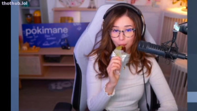 Poki sucking on a loli