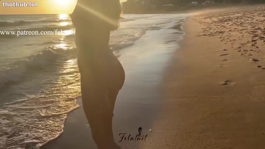 OnlyFans leaked Felatuit - Beach walk on HDthot