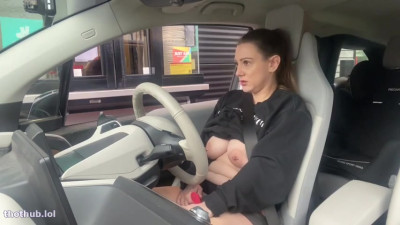 Suzie212 - Drive-Thru Masturbation & Flash