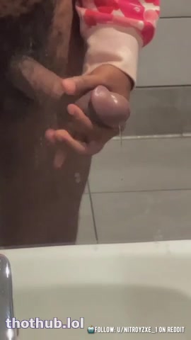 OnlyFans leaked Nitro Cums After Jerking Off Inside The Women’s Restroom At Taco Bell on HDthot