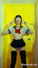 Asian School Girl Phut Hon Dance Tease