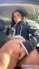 Amateur big tits in car