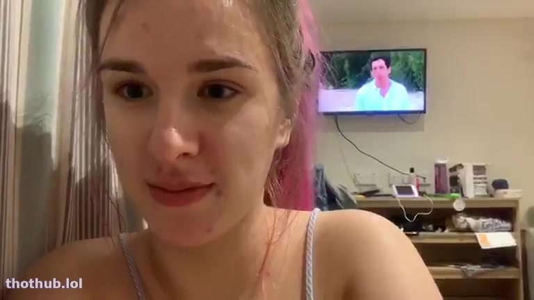 OnlyFans leaked hollypollypuddd flashing her big tits on twitch on HDthot