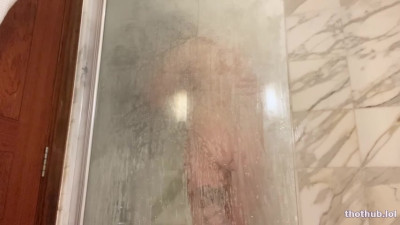 Hannah Locker Nude Shower