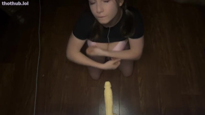 Devdaria Dildo Blowjob