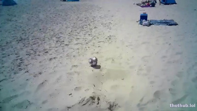 Lily_is_naked: Lily in the beach