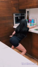 Bhad Bhabie Trying To Twerk