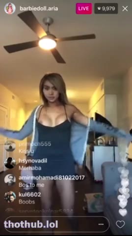 OnlyFans leaked Instagram Thot Pops Out Titty Live on HDthot