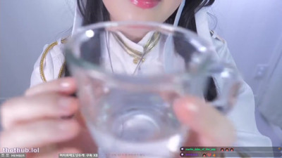 ASMR PPOMO Twitch Stream: Big Sis Makes You Sleepy