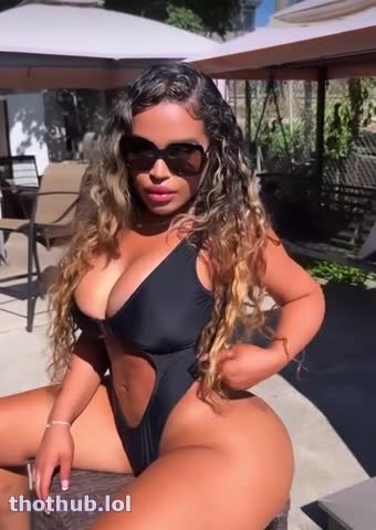 OnlyFans leaked Giselle Lynette pool ass on HDthot