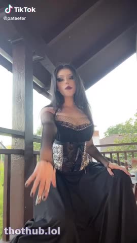 OnlyFans leaked goth boob drop on HDthot