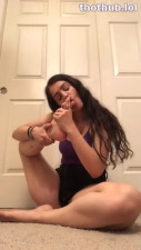 DreamyVioletX Foot Sucking