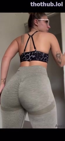 OnlyFans leaked Lilithcavaliere Leggings on HDthot