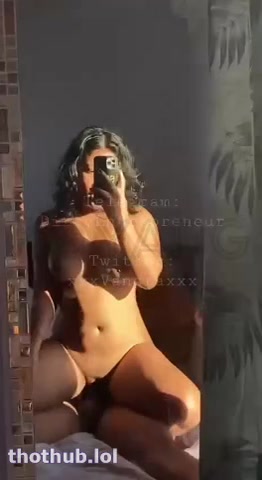 OnlyFans leaked Big tits mirror fuck in the sun on HDthot