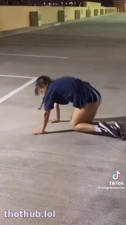 Thicc teen twerk