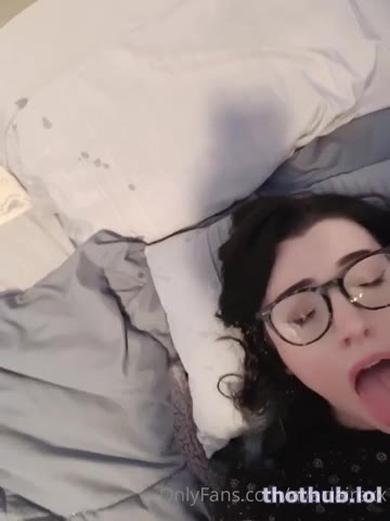 OnlyFans leaked Avaclairexx takes cum on face on HDthot