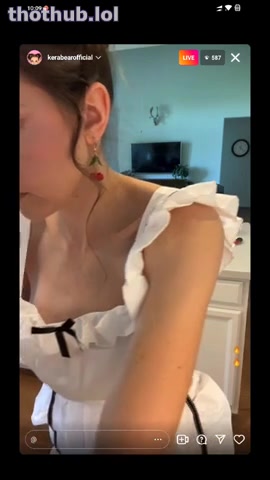 OnlyFans leaked Kerabear_official kitchen flash on insta live on HDthot