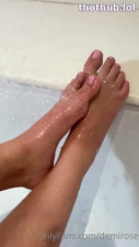 Demi Rose Onlyfans Tub Feet