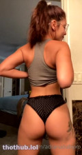 Adianababyxo (13) Strip Tease + Twerk