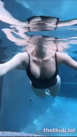 OnlyFans leaked Amanda Cerny underwater titties flashing on HDthot