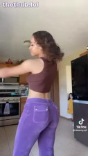 Ass shake