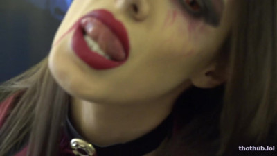 flawlesseva26 / ONLYFANS - vampire costume-