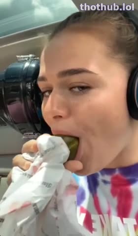 OnlyFans leaked megnutt02 eating pickle on HDthot