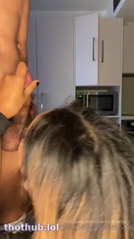 OnlyFans leaked peachyneash sucking dick on HDthot