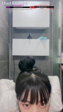 Asian Twitch Streamer Peeing On Stream