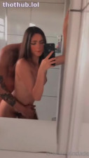 Brenda Trindade mirror fuck