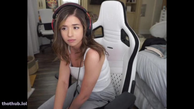 Pokimane nip slip