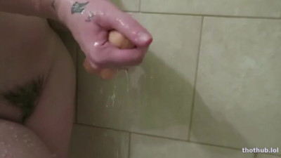 pawg solo shower