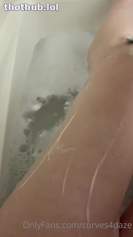 OnlyFans leaked Curves_4_daze Shaving on HDthot