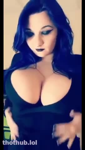 OnlyFans leaked Goth girl with big tits on HDthot