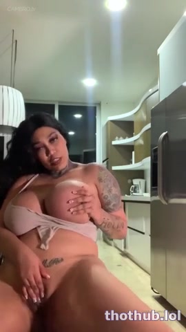 OnlyFans leaked Amorazz - kitchen masturbation on HDthot