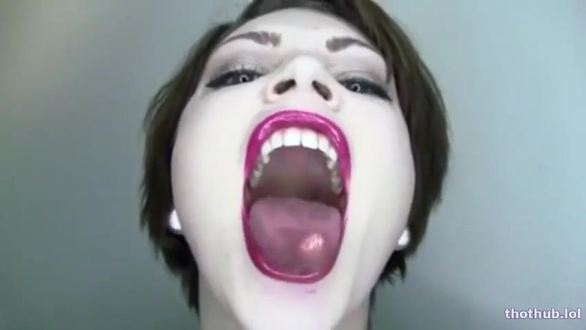 OnlyFans leaked Vivi wet tongue on HDthot