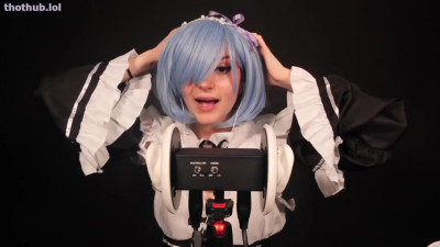 Busy B ASMR Rem Ear Eating