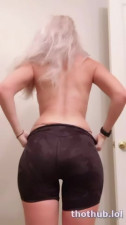 Jessica Nigri undressing from behind