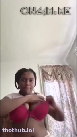 OnlyFans leaked Ebony flashing big boobs on HDthot