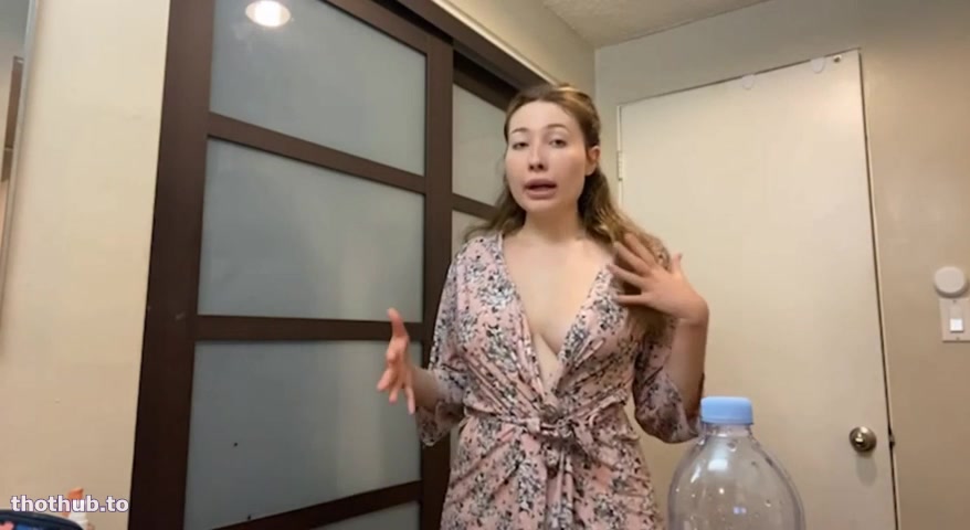 OnlyFans leaked TWITCH STREAMER FLASHING BIG TITS on HDthot