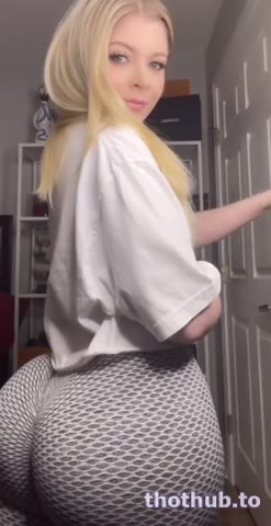 OnlyFans leaked Lindsay Capuano showing off ass on HDthot