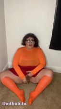 Velma cosplay