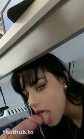 Bhad Bhabie OnlyFans leaked Hannah Joe under desk on HDthot