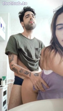 arianavanx bathroom quickie fuck